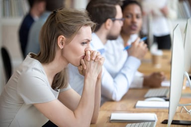 A quarter of employees want to  change jobs this year, survey suggests