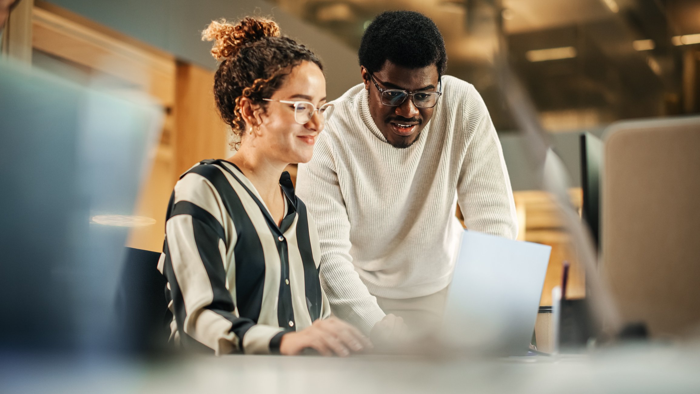 Learn how to implement HR software with Ciphr's practical guide